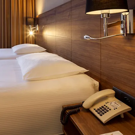 Warmiński Hotel&conference 3* Olsztyn (Warmian-Masurian)