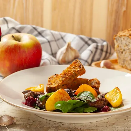 Warminski & Conference