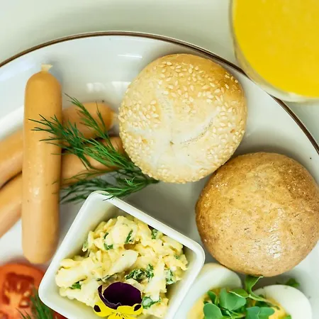 Warminski & Conference Hotel 3*