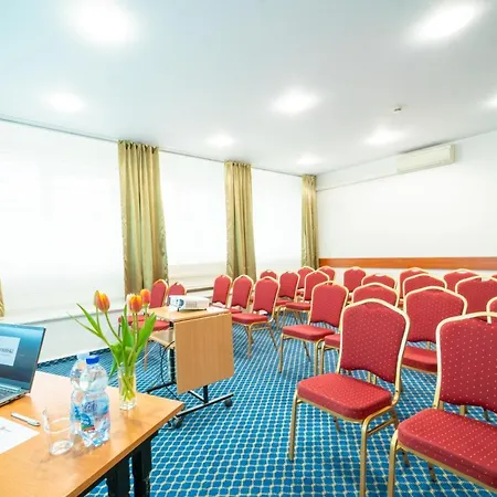 Otel Warminski & Conference 3*