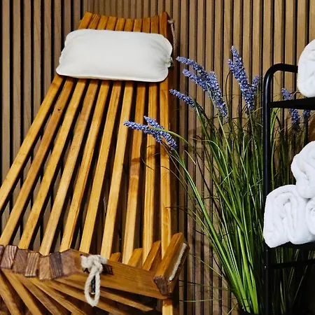 Warminski & Conference 3*