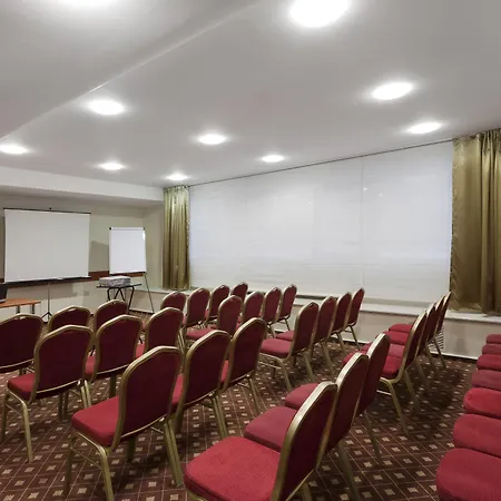 Warminski & Conference Hotel