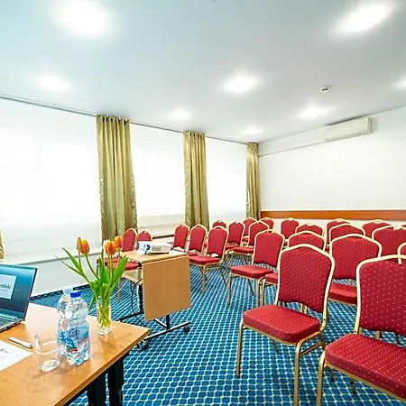 Ξενοδοχείο Warminski & Conference Όλστυν