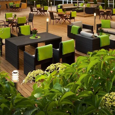 Warminski & Conference Hotel