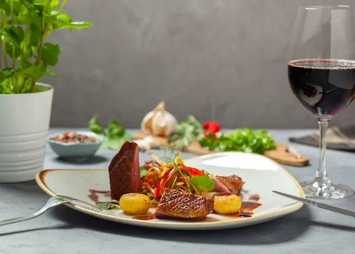 Warminski & Conference Hotell Olsztyn (Warmian-Masurian)